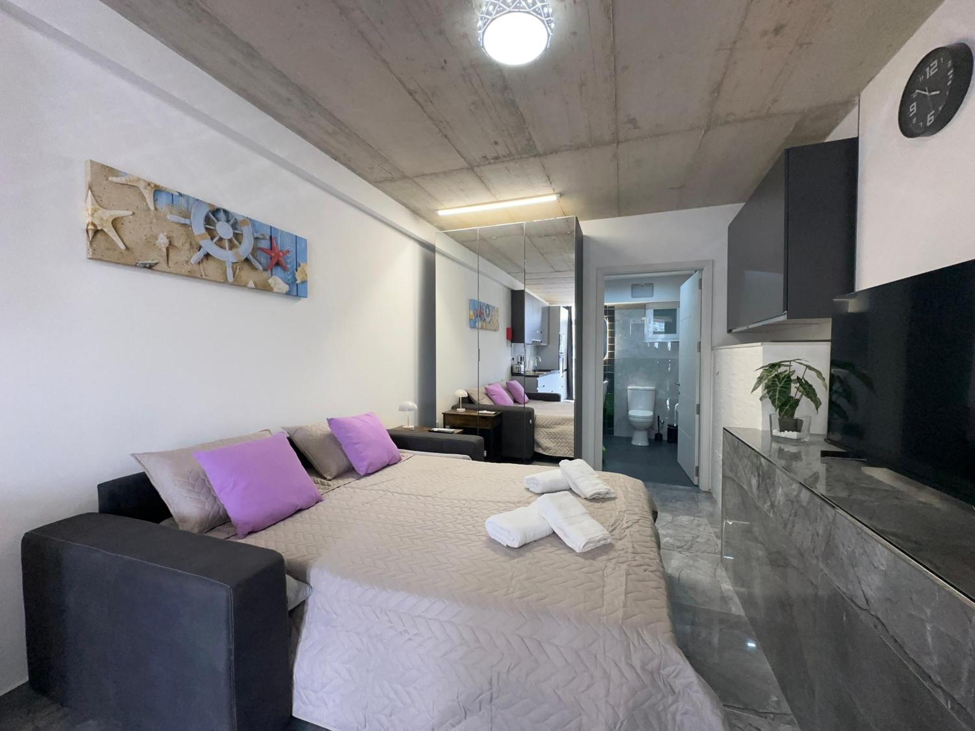 Ferienwohnung Seafront, Lovely Modern Studio. San Ġiljan Exterior foto