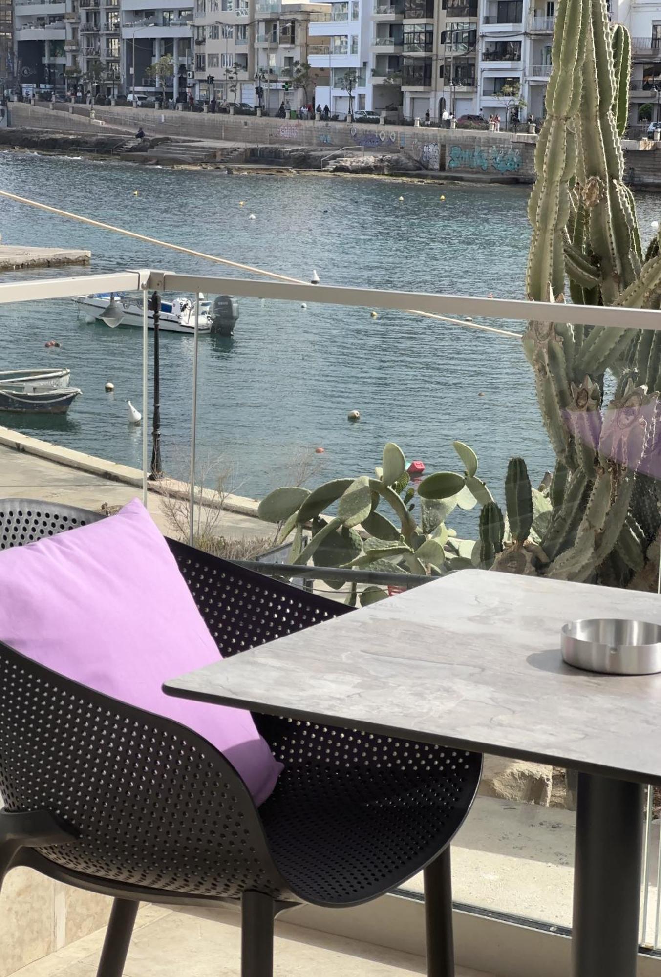 Seafront, Lovely Modern Studio. San Ġiljan Exterior foto